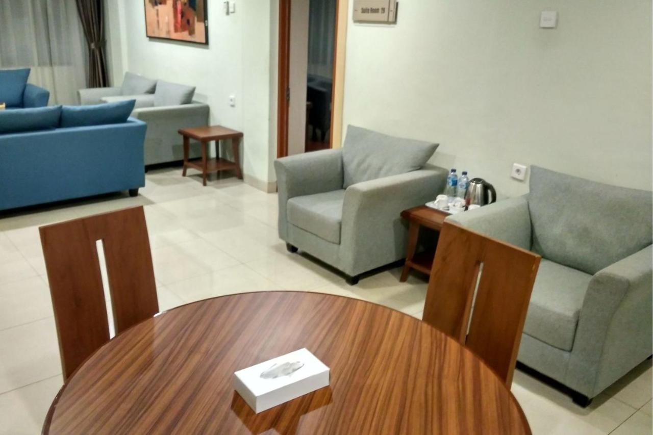 Utc Dago Hotel Bandung Exteriör bild